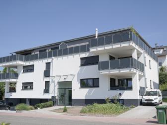 Mehrfamilienhaus Berghausen